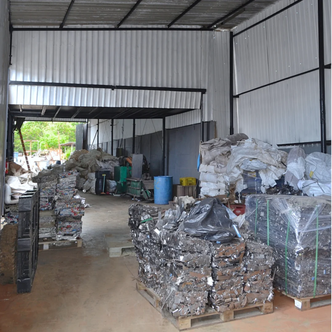 mlb-metais-reciclagem-logística-reversa-compra de sucata-vendas de sucatas-compra de eletrônicos descartáveis-materiais recicláveis-destinos de reciclados